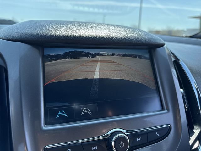 Used 2017 Chevrolet Cruze LT w/ Convenience Package image 14