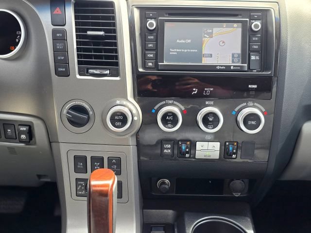 Used 2015 Toyota Sequoia Platinum AWD/4WD image 22