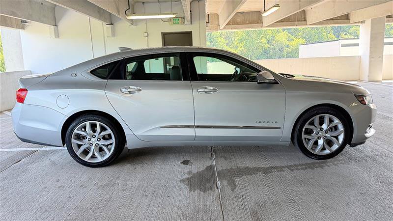 Used 2016 Chevrolet Impala LTZ FWD image 6