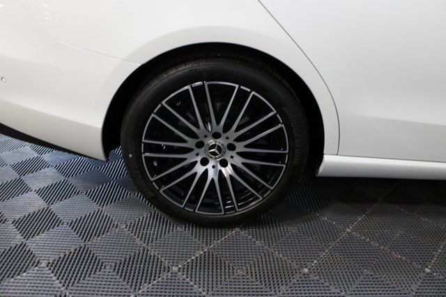 New 2025 Mercedes-Benz C 300 4MATIC Sedan image 10