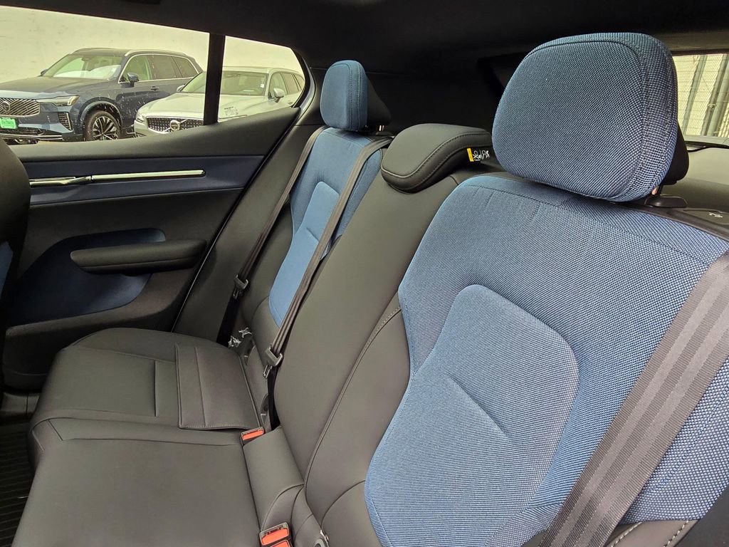 New 2026 Volvo EX30 Plus w/ Climate Package RWD image 17