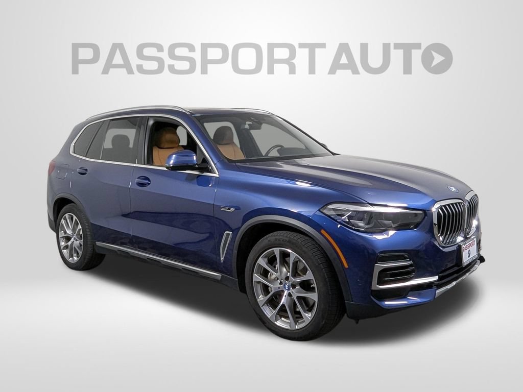 Used 2023 BMW X5 xDrive45e w/ Climate Comfort Package AWD/4WD image 11