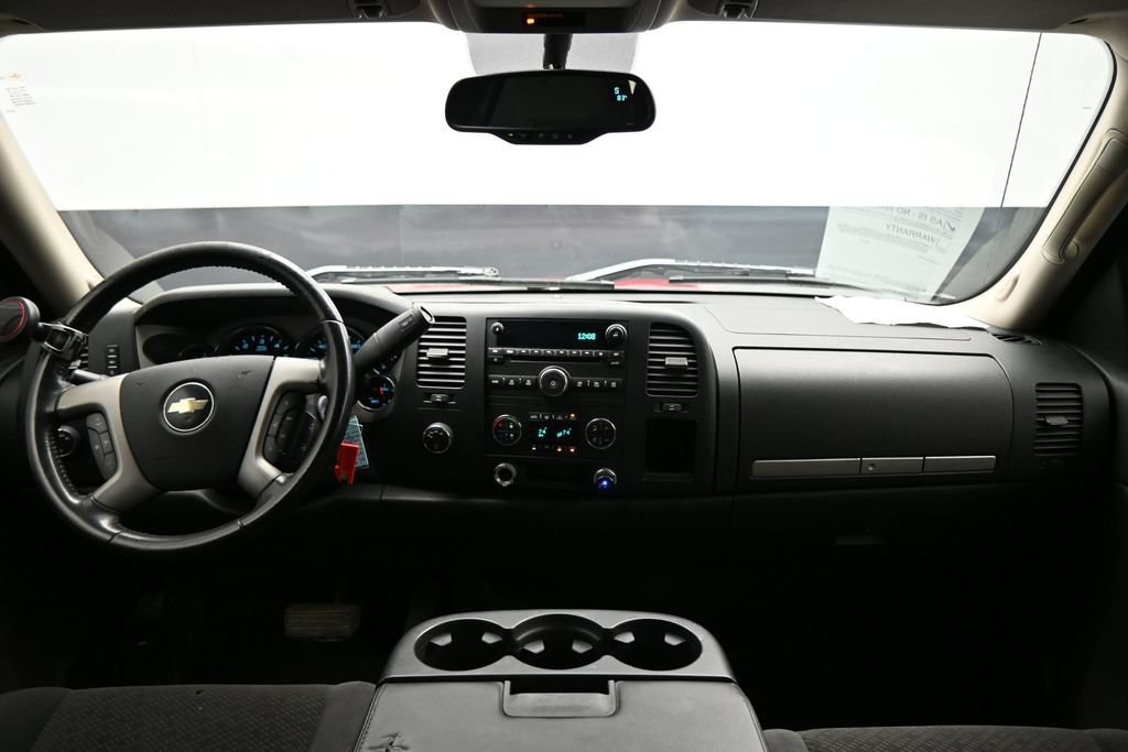 Used 2008 Chevrolet Silverado 1500 LT w/ Power Pack Plus AWD/4WD image 14