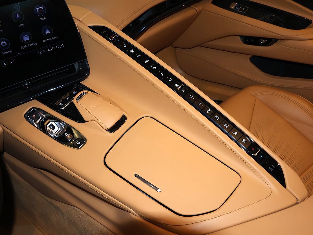 Used 2023 Chevrolet Corvette Stingray Premium Cpe w/ Z51 Performance Package image 37