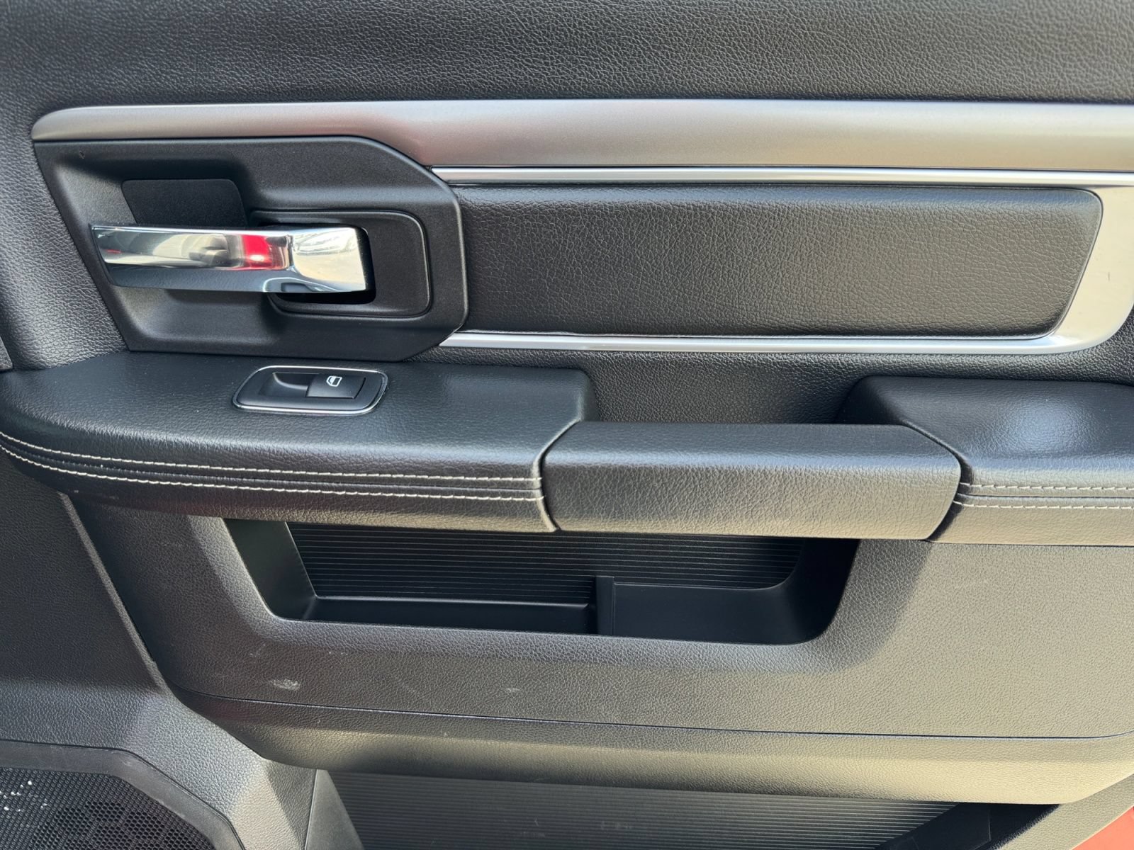 Used 2021 RAM 1500 Warlock AWD/4WD image 17
