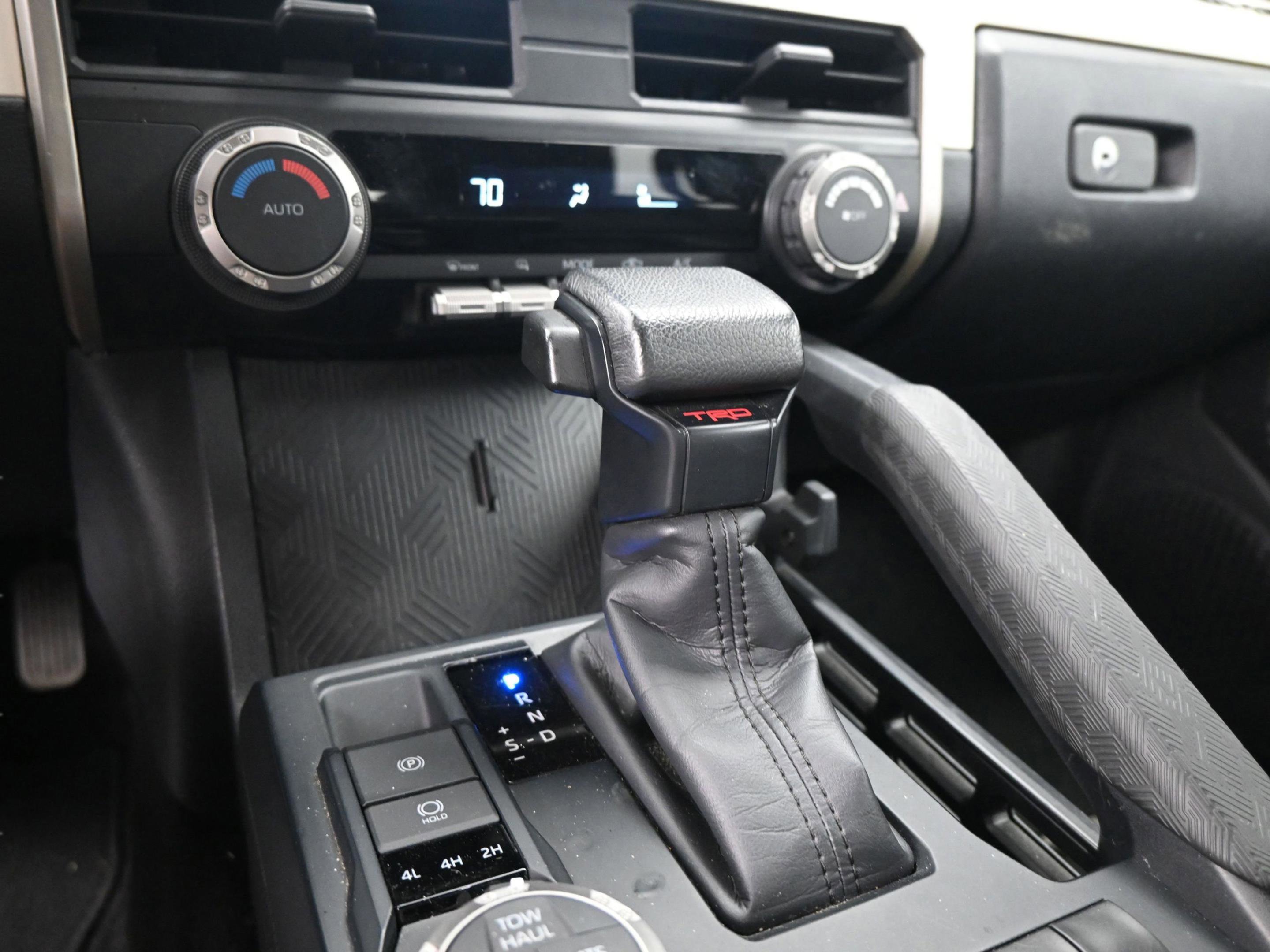 Certified 2024 Toyota Tacoma TRD Off-Road image 30