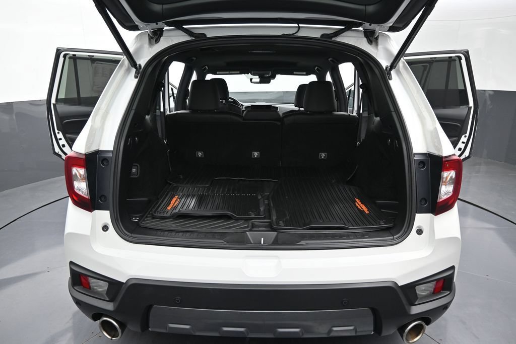 Used 2022 Honda Passport TrailSport image 11