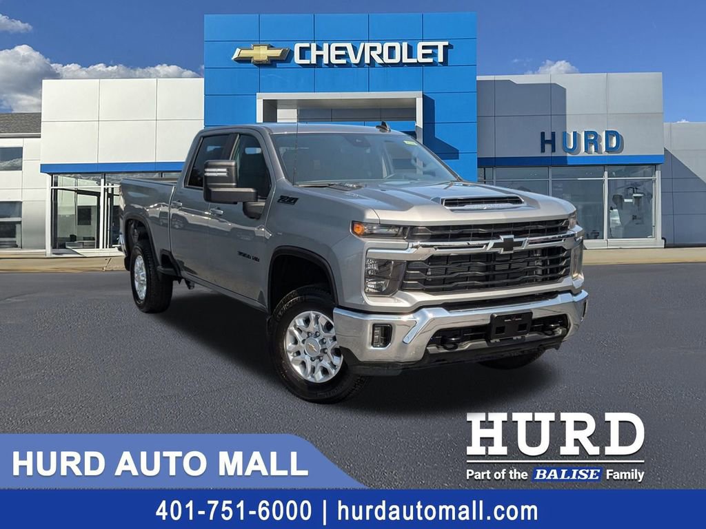 New 2025 Chevrolet Silverado 3500 LT w/ Leather Package