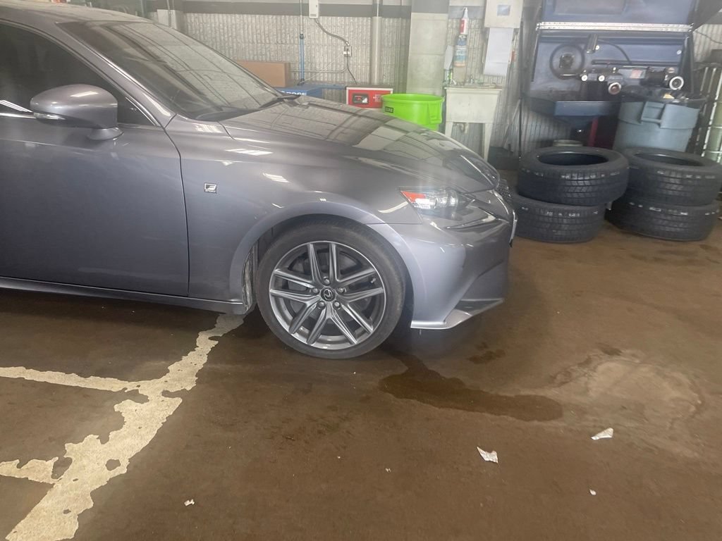 Used 2016 Lexus IS 350 AWD image 27