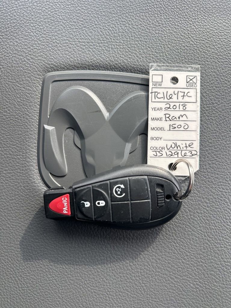 Used 2018 RAM 1500 SLT image 29