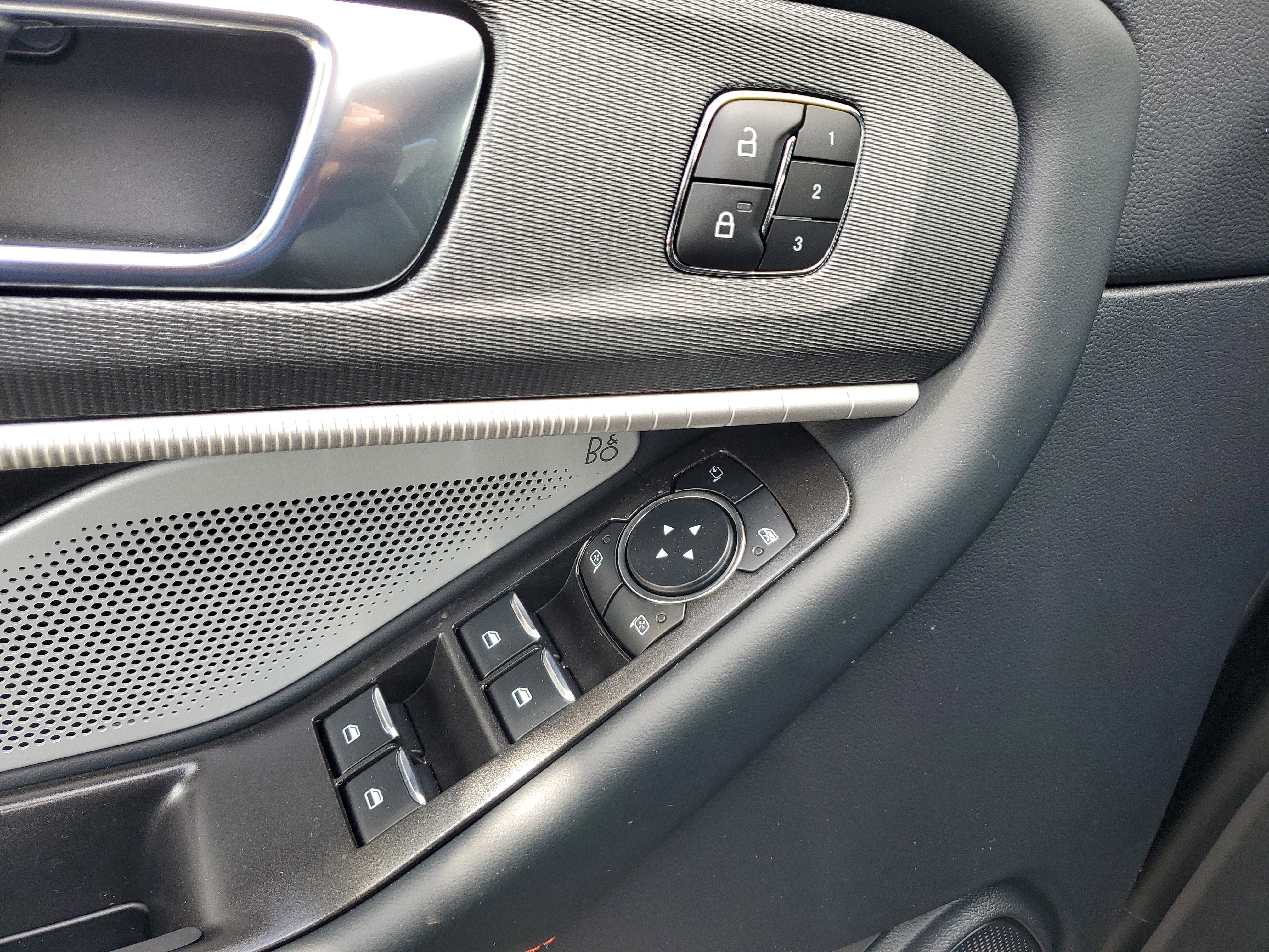 New 2026 Ford Explorer ST w/ Sun And Sound Package image 15