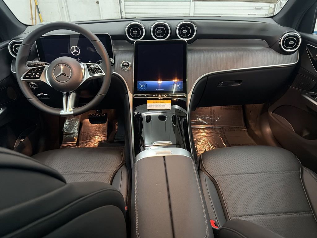 New 2026 Mercedes-Benz GLC 300 image 22