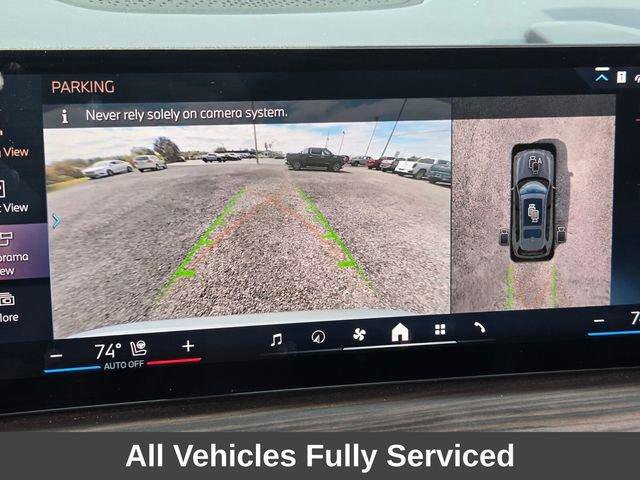 Used 2025 BMW X7 xDrive40i w/ Executive Package image 24