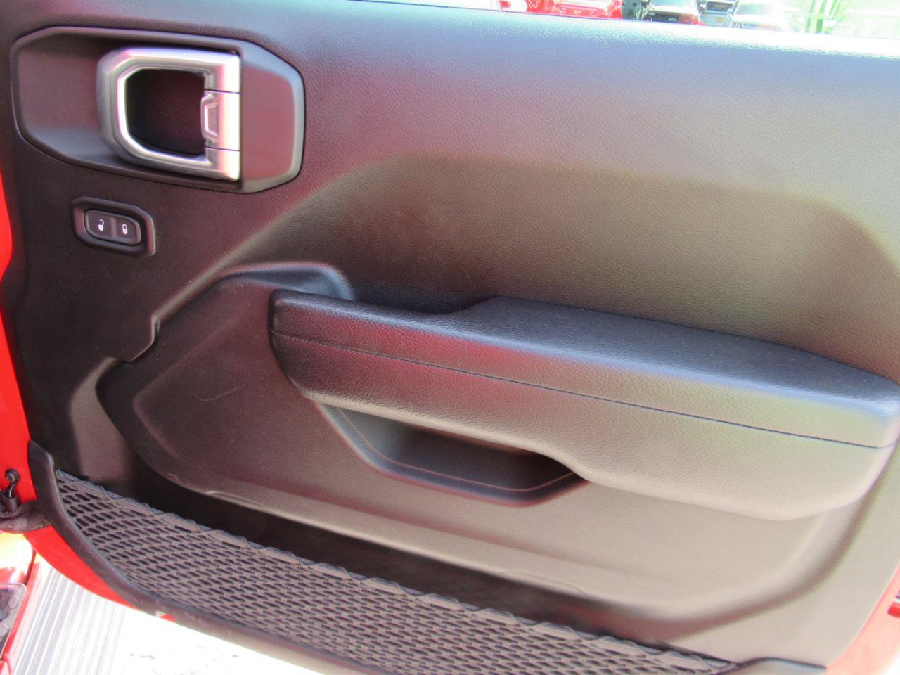 Used 2023 Jeep Gladiator Sport AWD/4WD image 35