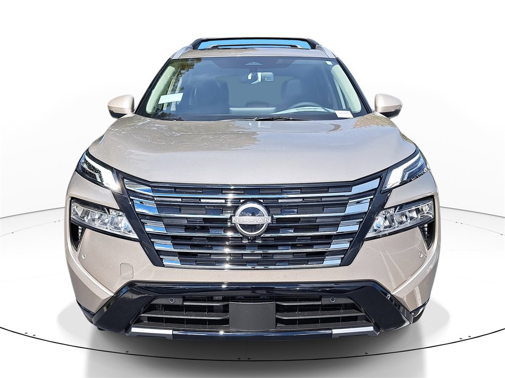 New 2026 Nissan Rogue Platinum image 3
