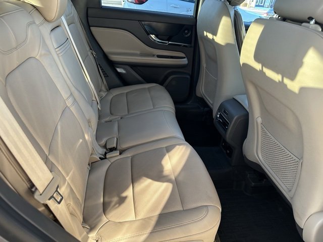 Used 2020 Lincoln Corsair Reserve w/ Equipment Group 202A image 15