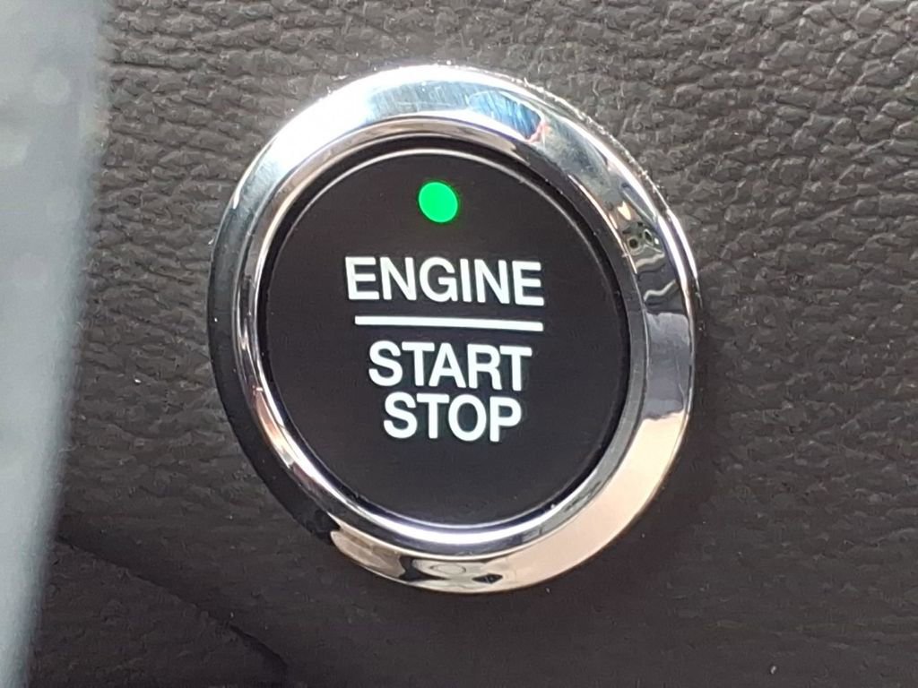 Used 2024 Ford Edge ST-Line image 20
