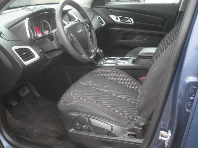 Used 2016 GMC Terrain SLE image 14