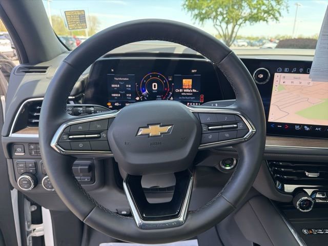 Used 2025 Chevrolet Suburban High Country AWD/4WD image 27