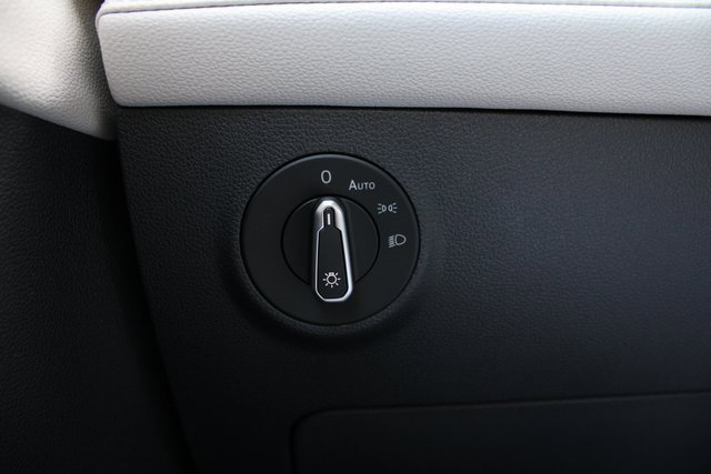 New 2025 Volkswagen Taos S image 18