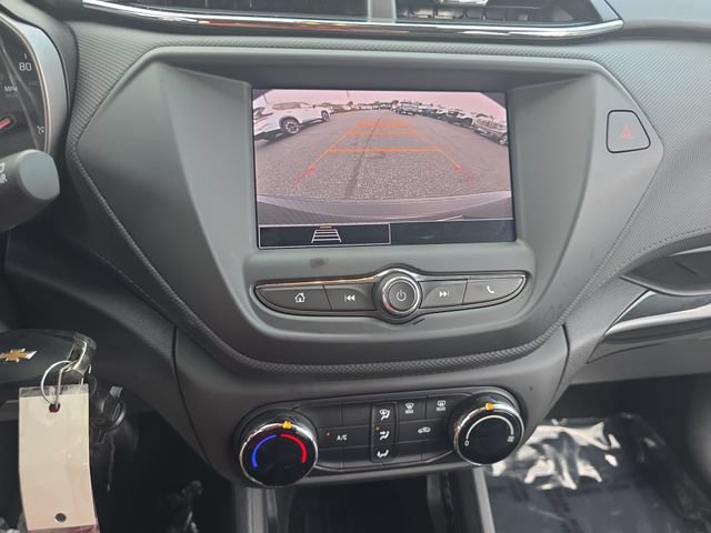 Used 2023 Chevrolet TrailBlazer LS FWD image 25