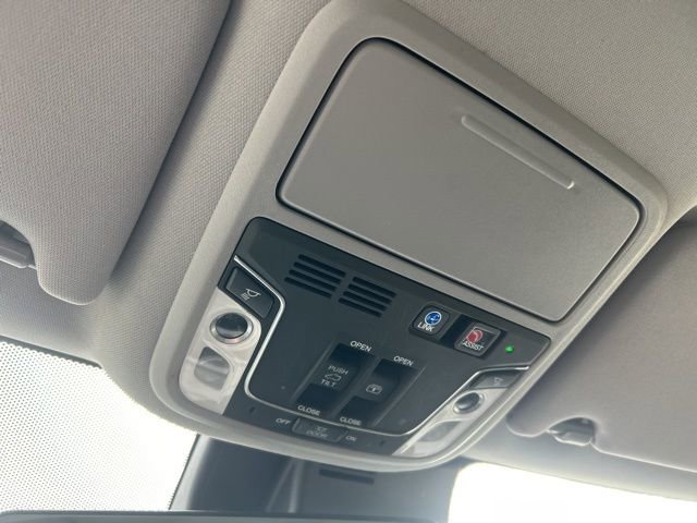 Used 2020 Honda Pilot Elite image 21