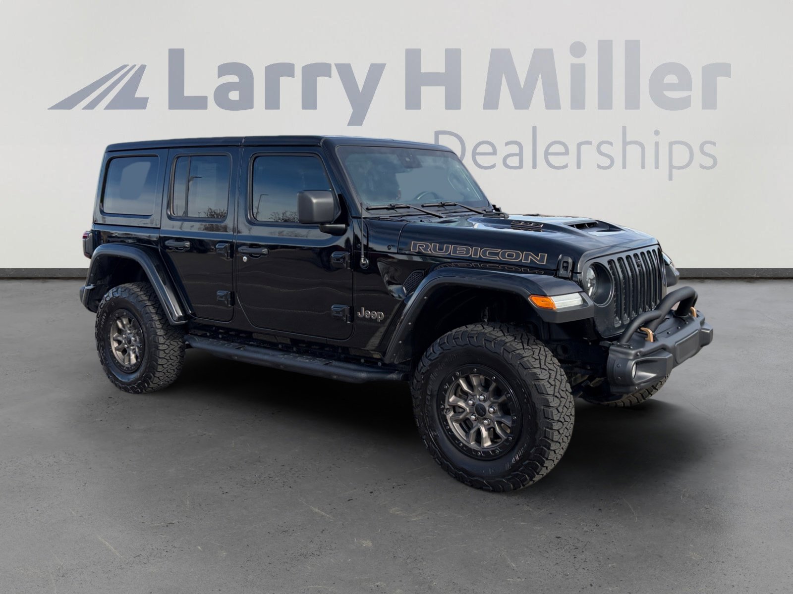 Used 2023 Jeep Wrangler Unlimited Rubicon 392 w/ Trailer Tow Package image 8
