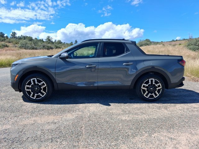 Used 2025 Hyundai Santa Cruz Limited AWD/4WD image 7