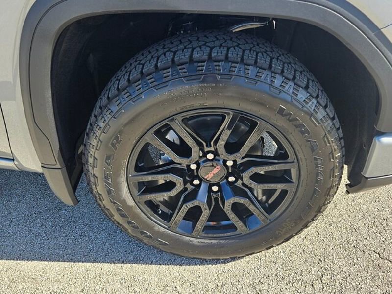 New 2026 GMC Sierra 1500 Elevation w/ X31 Off-Road Package image 15