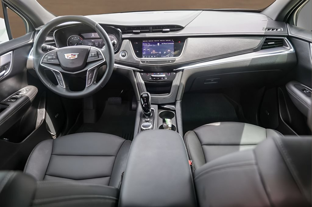 Certified 2024 Cadillac XT5 Luxury FWD image 26