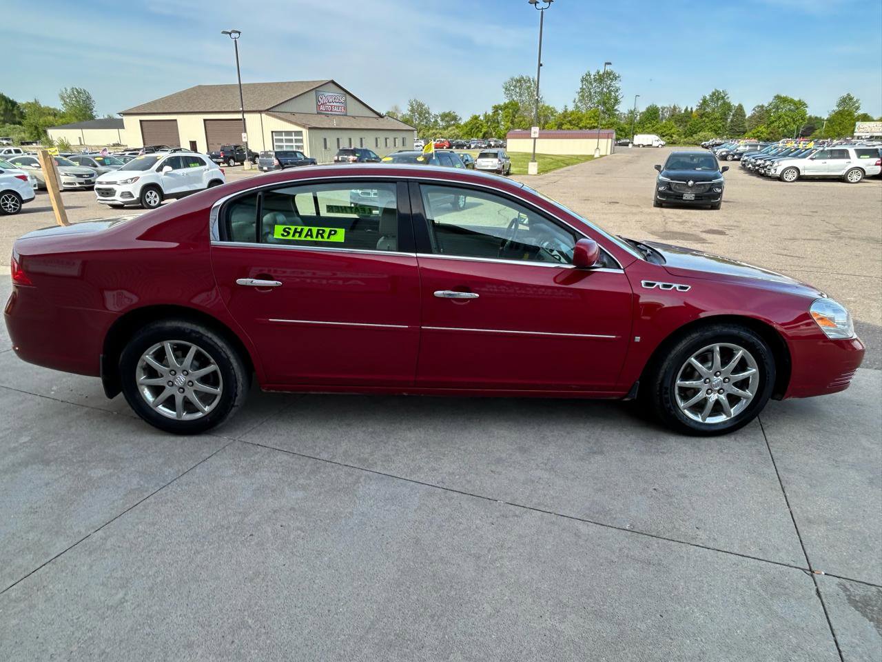 Used 2008 Buick Lucerne CXL w/ Ultra Confidence Package FWD image 4