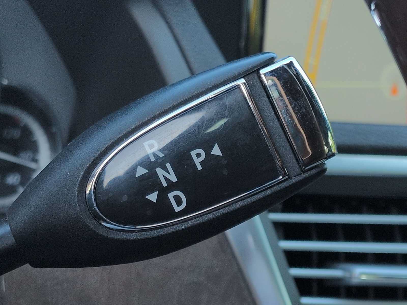 Used 2012 Mercedes-Benz E 350 4MATIC Sedan image 35