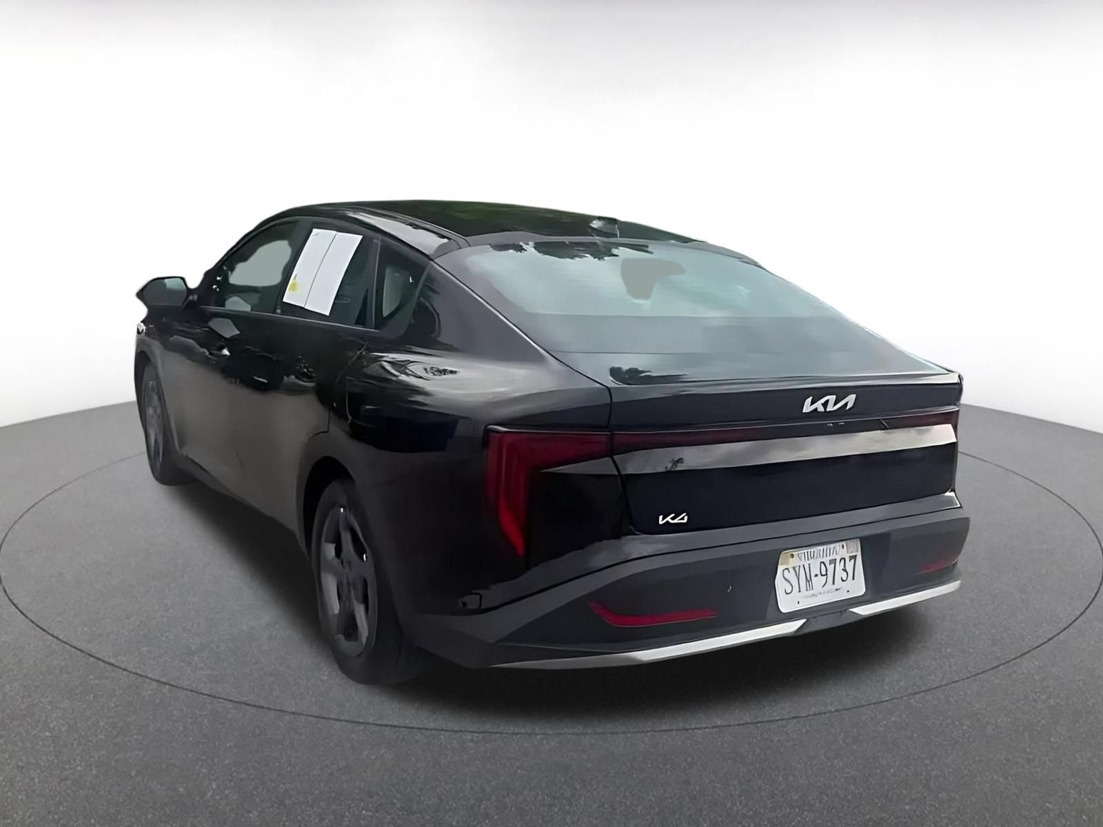 Used 2026 Kia K4 FWD image 10