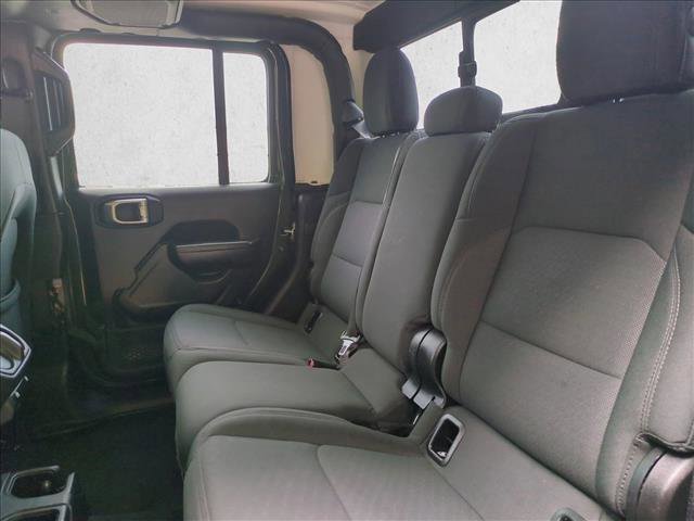 Certified 2023 Jeep Gladiator Sport AWD/4WD image 21