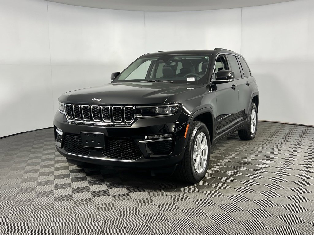 Used 2023 Jeep Grand Cherokee Limited image 10