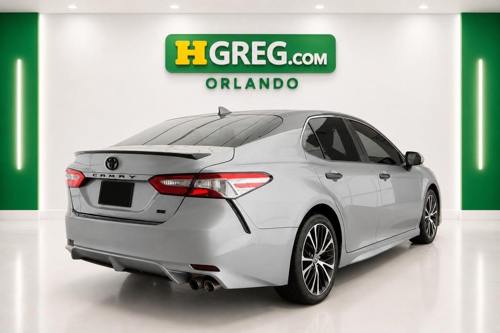 Used 2020 Toyota Camry SE FWD image 4