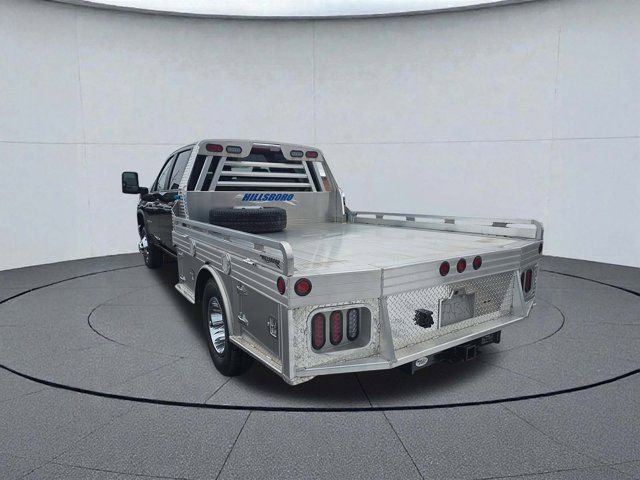 New 2026 Chevrolet Silverado 3500 LT w/ Convenience Package image 3