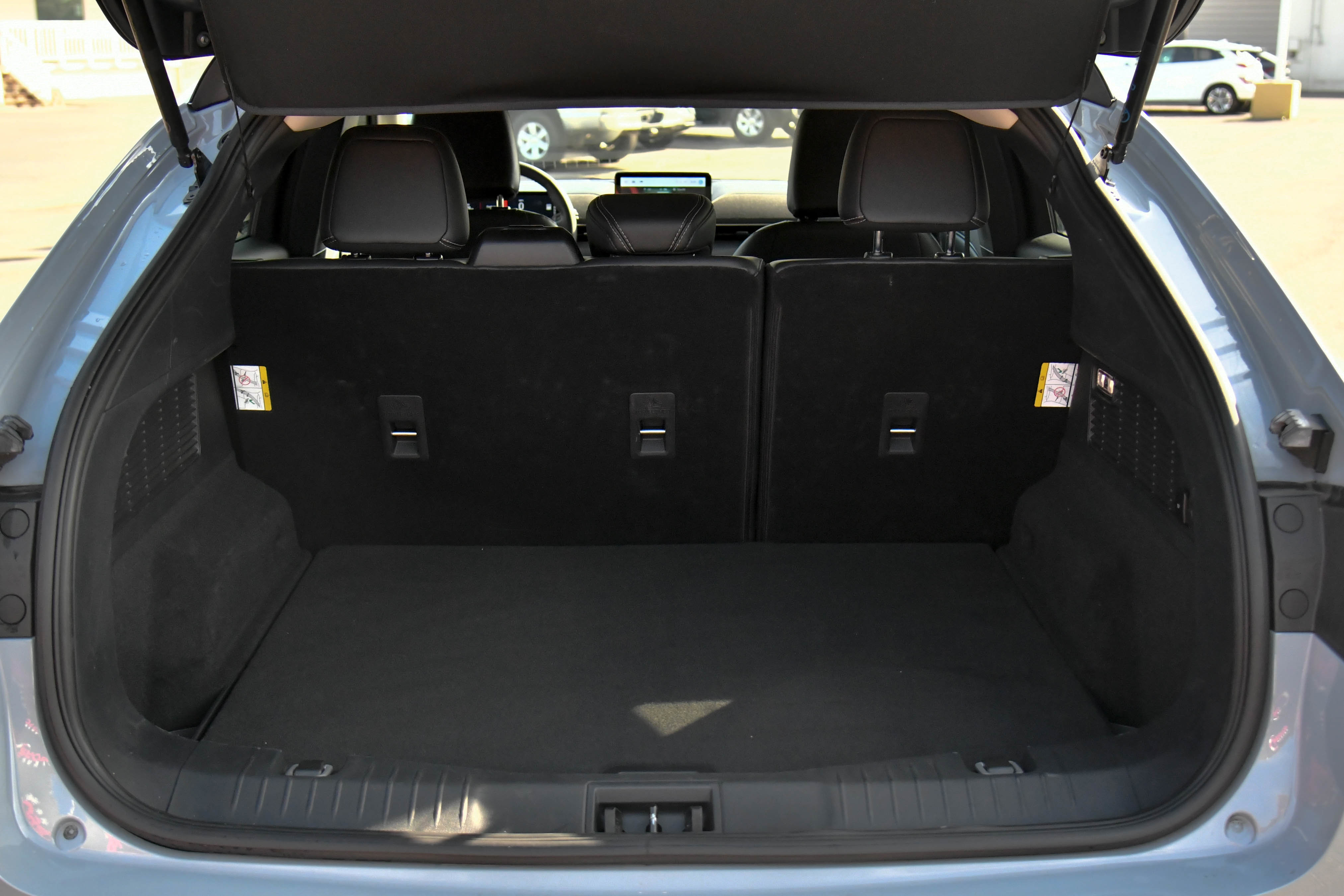 Used 2024 Ford Mustang Mach-E Select w/ Comfort Package Lite image 39