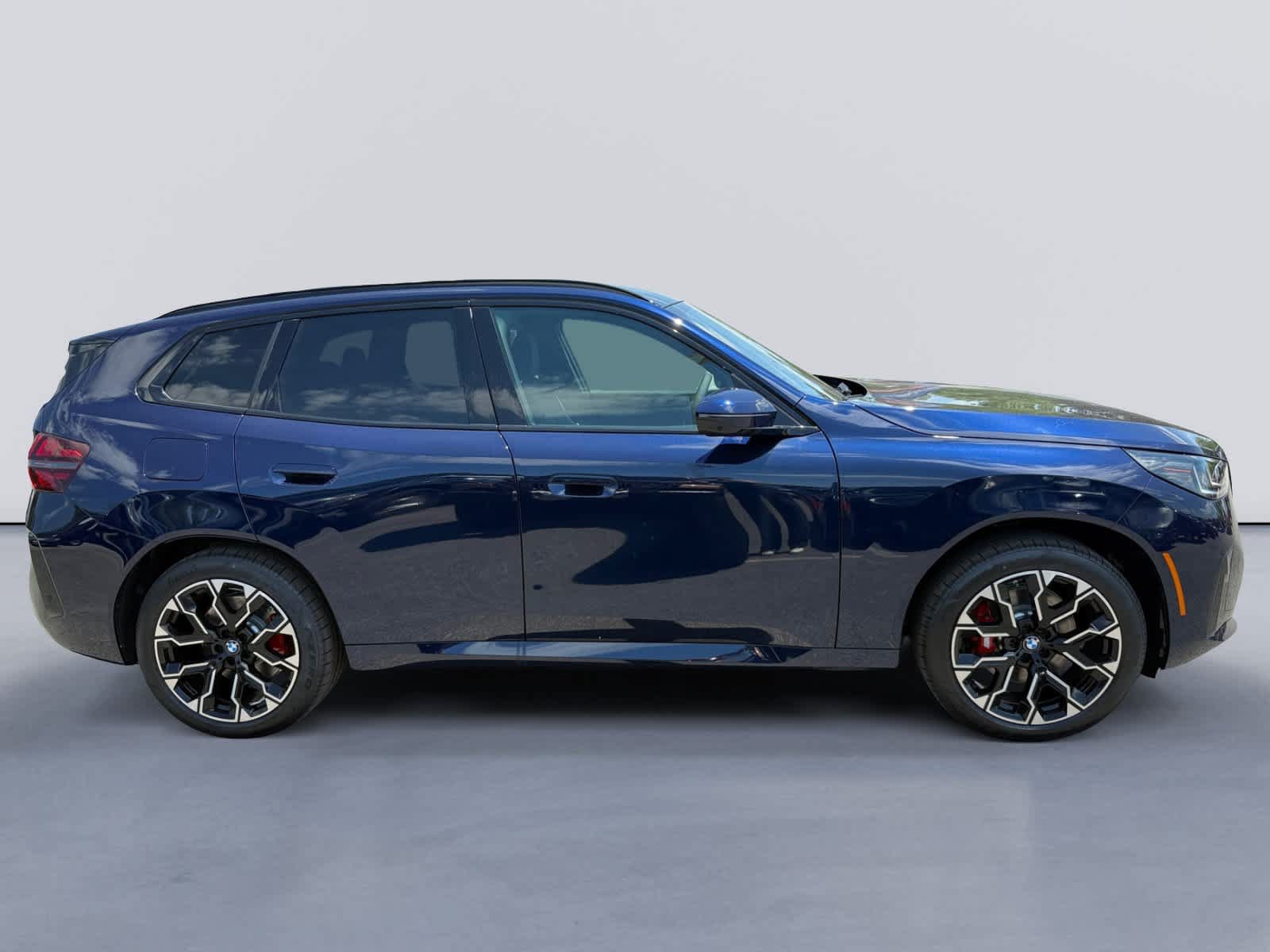 New 2026 BMW X3 xDrive30 w/ Premium Package AWD/4WD image 2