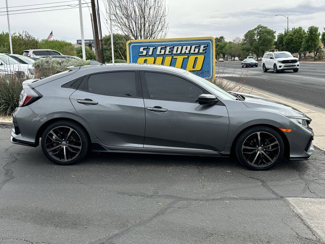 Used 2021 Honda Civic Sport image 2