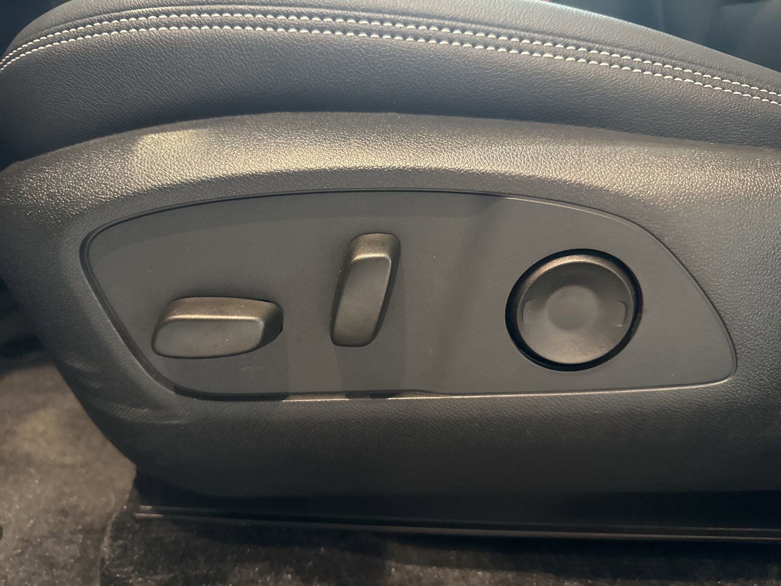 New 2026 Chevrolet Blazer EV LT image 19