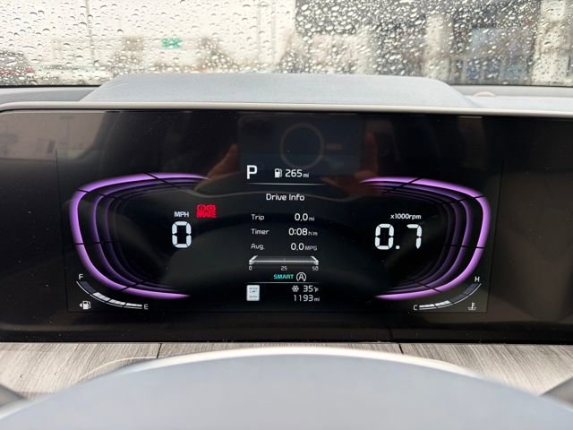 Certified 2025 Kia Telluride EX image 9