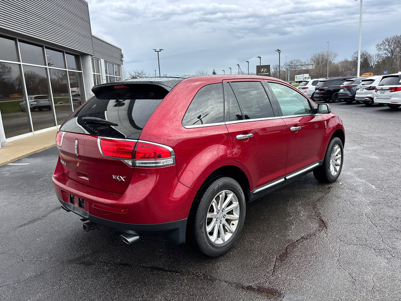 Used 2013 Lincoln MKX FWD image 7