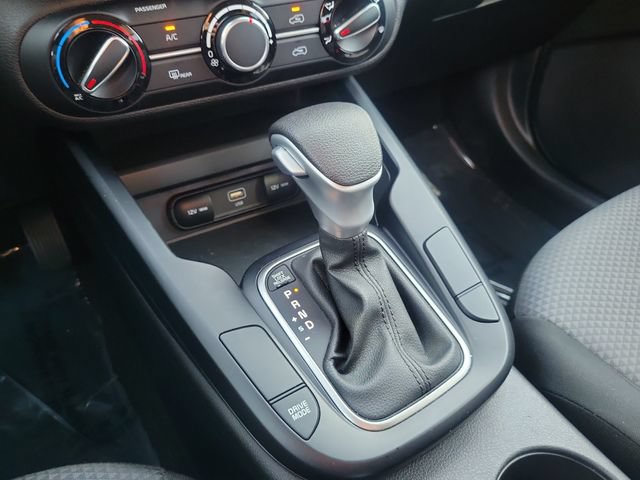 Used 2023 Kia Soul LX w/ LX Technology Package FWD image 20