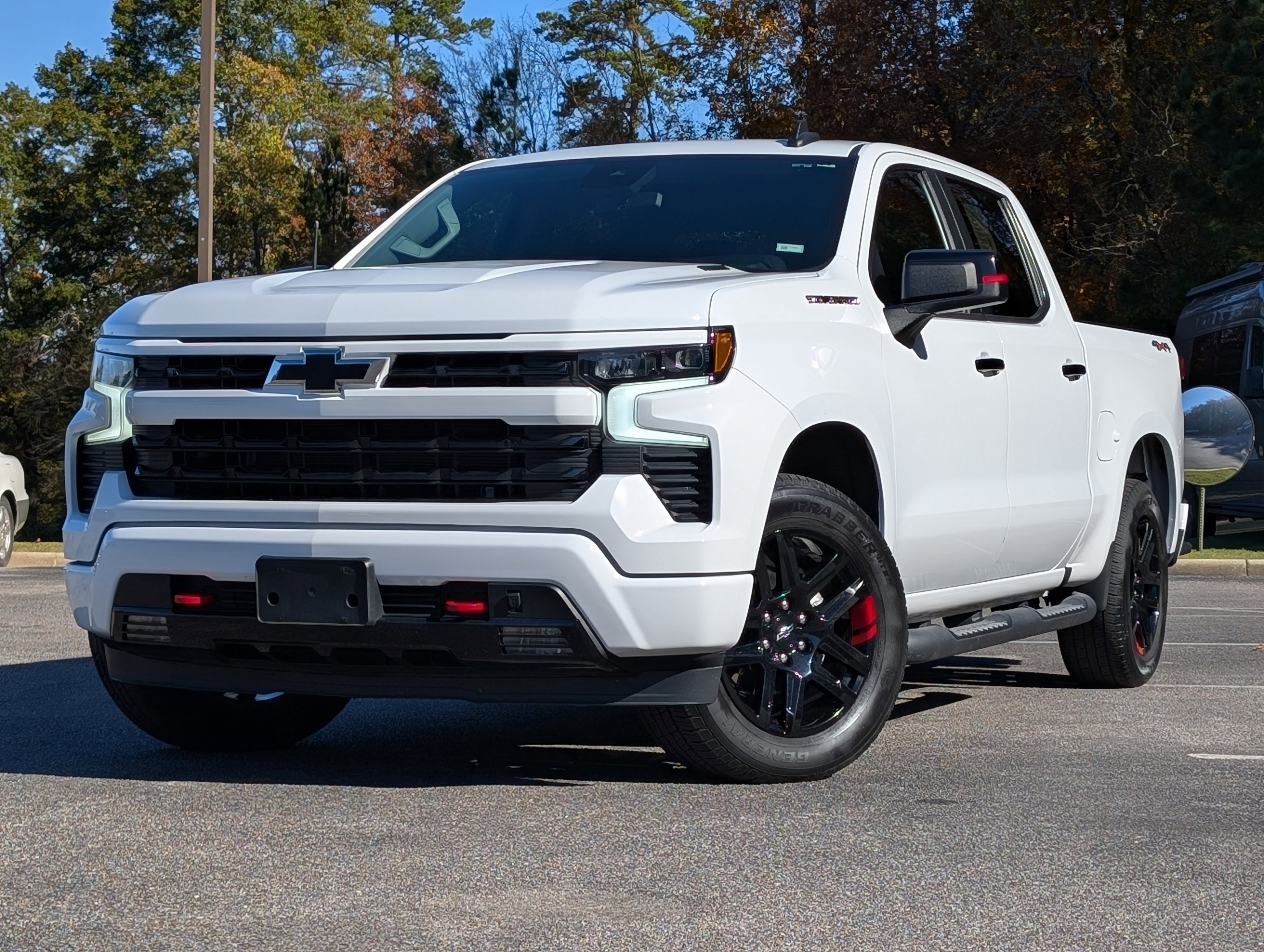 Used 2022 Chevrolet Silverado 1500 RST w/ Redline Edition image 4