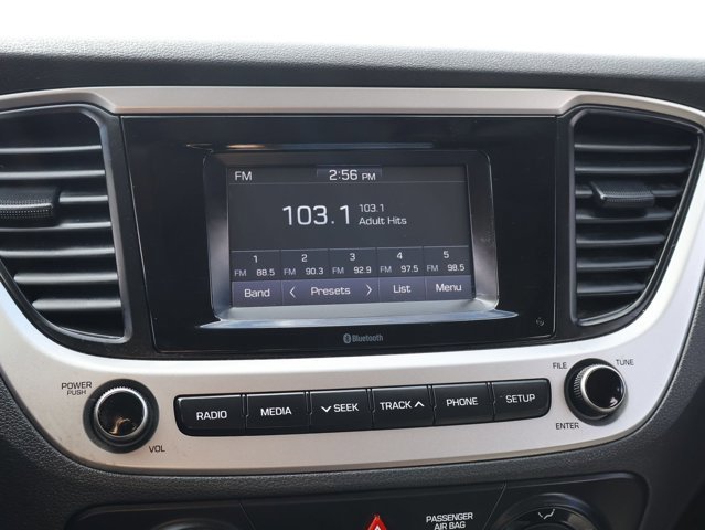 Used 2019 Hyundai Accent SE FWD image 17