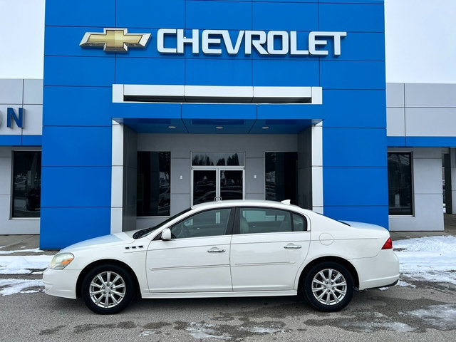 Used 2011 Buick Lucerne CXL FWD image 1