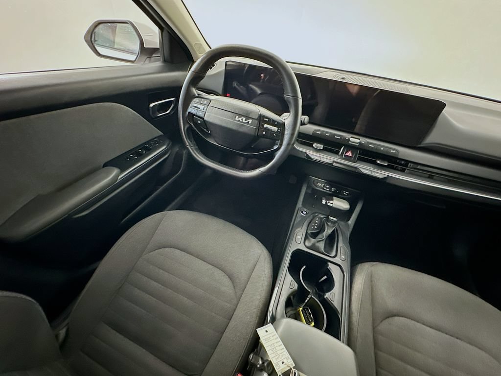 Used 2025 Kia K4 EX FWD image 9