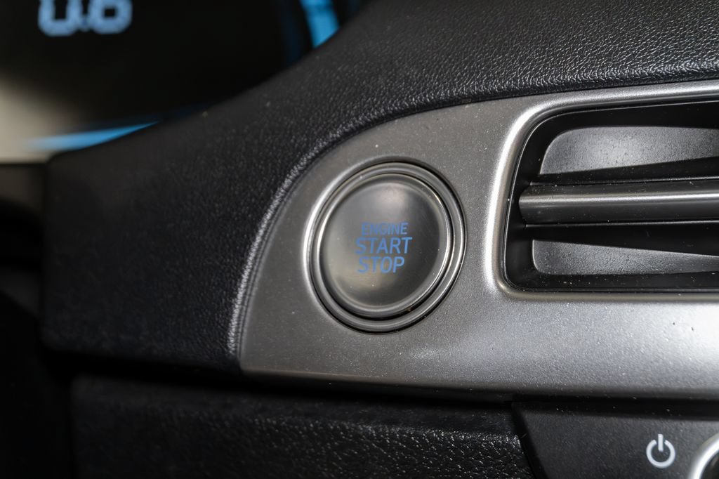 Used 2025 Hyundai Palisade SEL AWD/4WD image 16