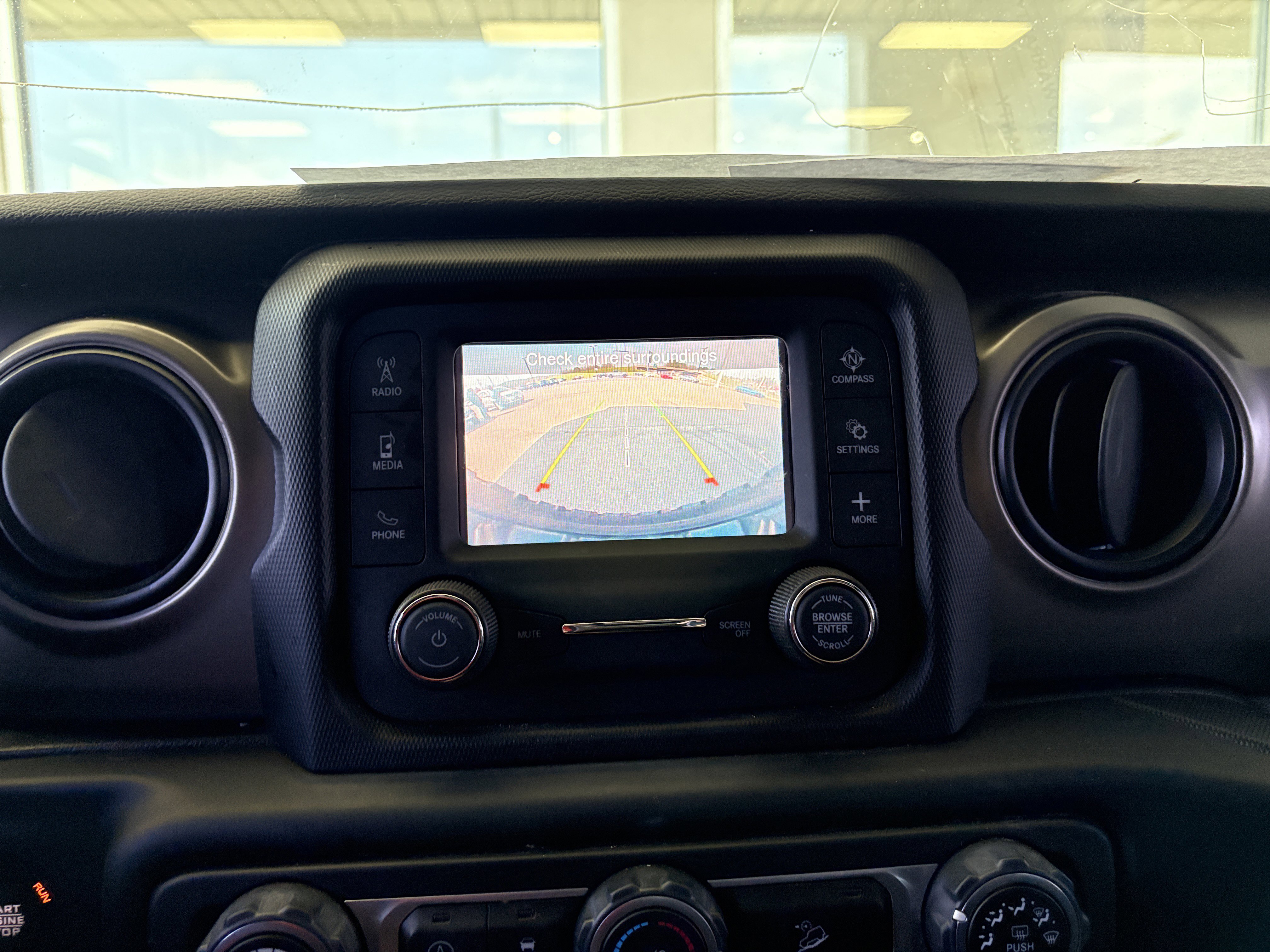 Used 2020 Jeep Wrangler Unlimited Sport S image 22